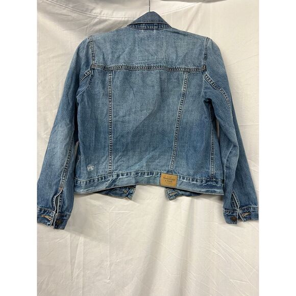 Abercrombie & Fitch Light Wash Denim Jacket Classic Distressed Look Size M - Picture 4 of 5